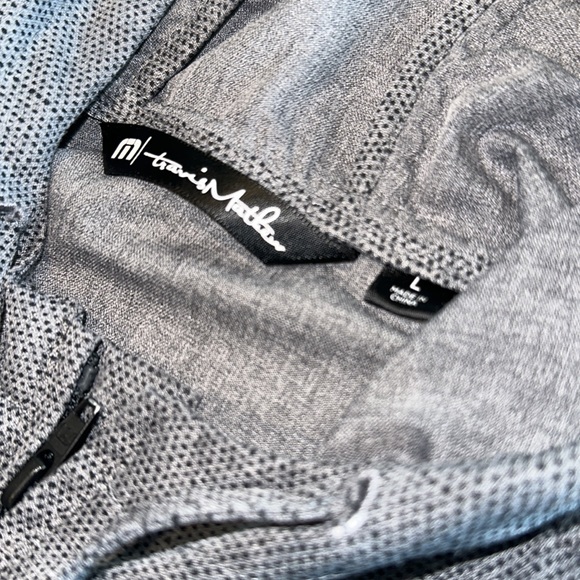 Travis Mathew Full Zip Hoodie Size L - Picture 2 of 3
